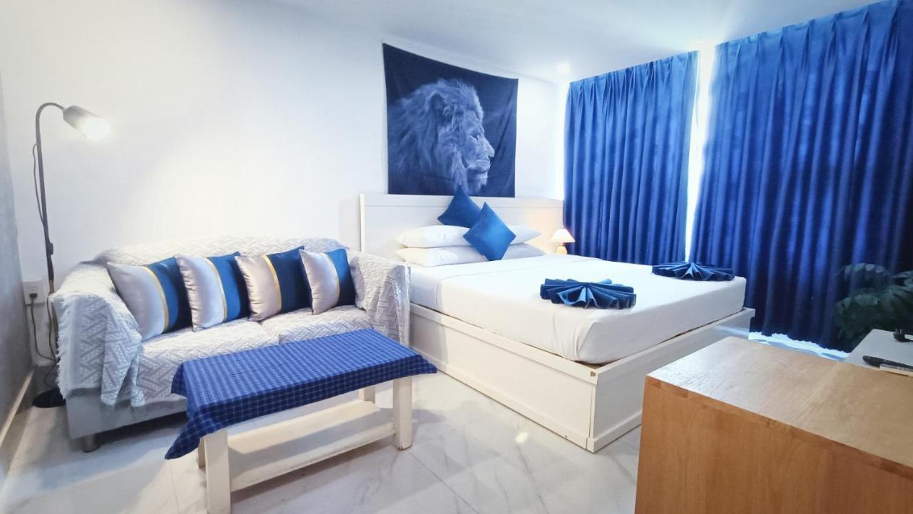 Queen Central Apartment Hotel Хошимин Экстерьер фото