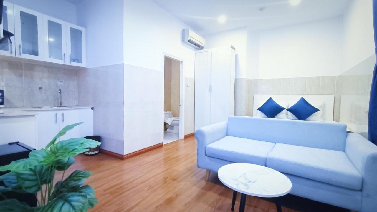 Queen Central Apartment Hotel Хошимин Экстерьер фото